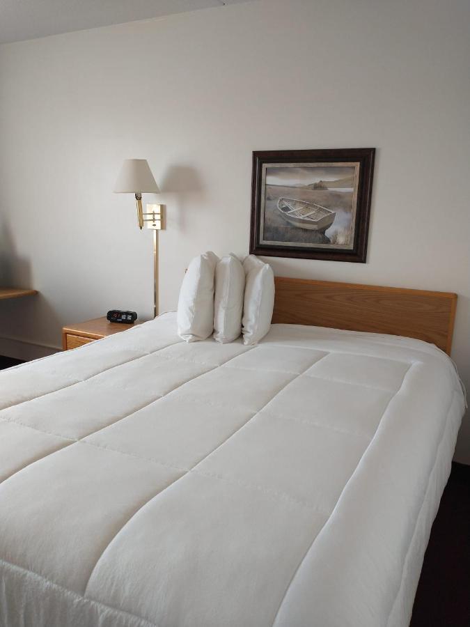 Sauk River Inn & Suites, A Travelodge By Wyndham Sauk Centre Экстерьер фото