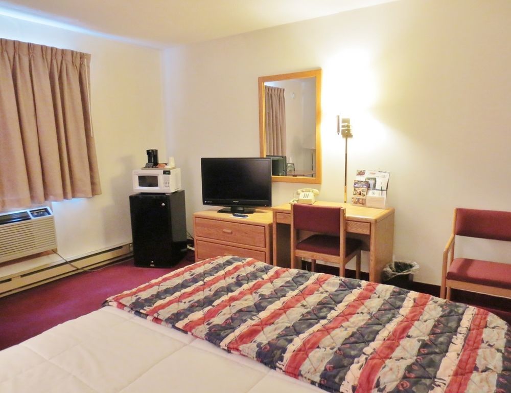 Sauk River Inn & Suites, A Travelodge By Wyndham Sauk Centre Экстерьер фото